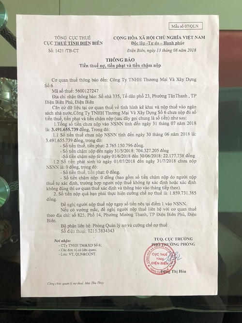 Văn bản của Cục thuế tỉnh Điện Biên thông báo tiền thuế nợ, tiền phạt và tiền chậm nộp của Công ty TNHH Thương mại và Xây dựng số 6 với số tiền lên tới gần 4 tỷ đồng. Ảnh: H.L