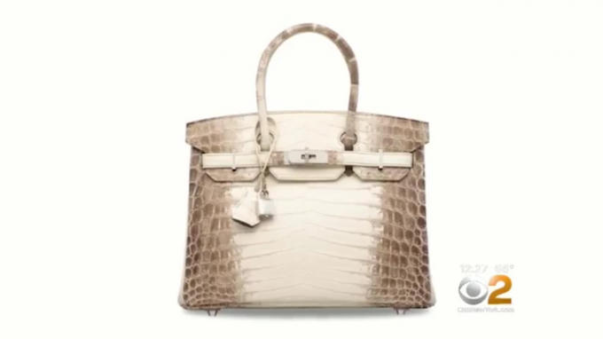 Bản tin Thời trang Plus số 19: X&aacute;c lập kỷ lục mới cho chiếc t&uacute;i Herm&egrave;s Birkin
