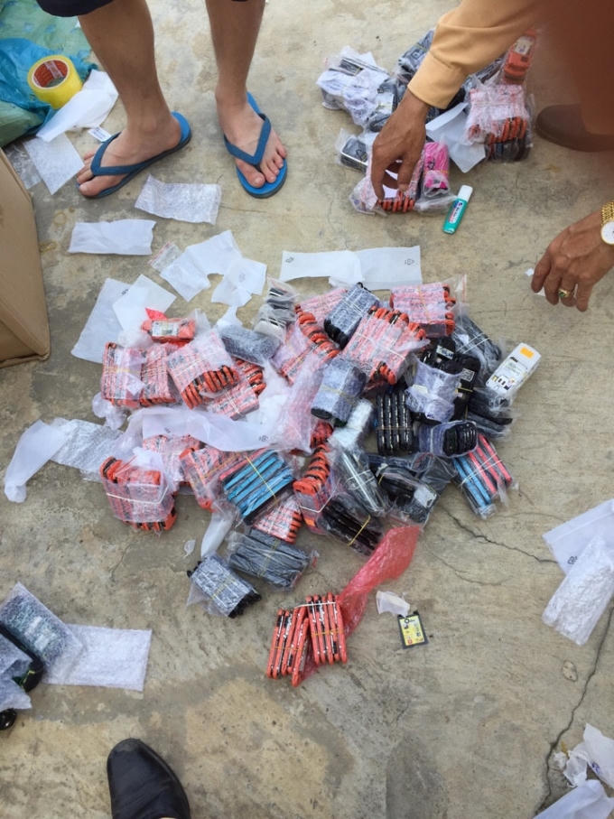 Tại thời điểm kiểm tra tài xế không xuất trình được hóa đơn chứng từ chứng minh nguồn gốc của lô hàng trên.