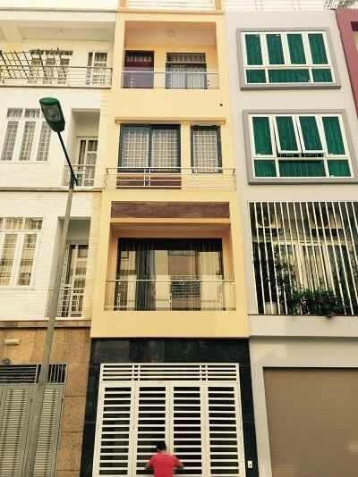 Nhà đẹp, xây dựng với kiến trúc cao cấp tại khu đô thị Đại Thanh, Thanh Trì, Hà Nội.