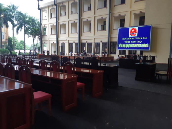 Đây được cho là một trong những phiên tòa lớn nhất trong lịch sử tố tụng của cơ quan tỉnh Phú Thọ.