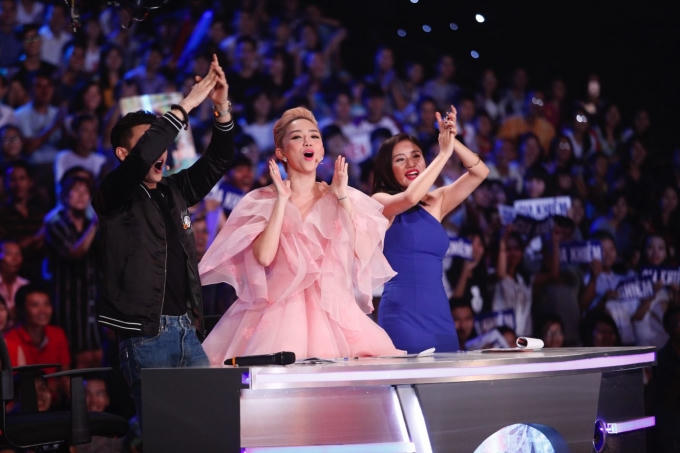 Vietnam Idol Kids: Hồ Văn Cường h&aacute;t cải lương khiến ban gi&aacute;m khảo