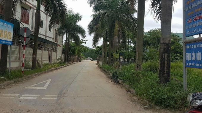 Lối vào Công ty CP Vật liệu xây dựng Minh Dũng.