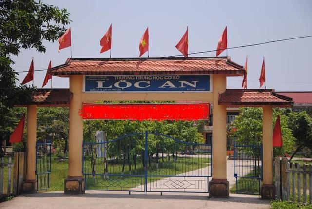 Ngôi trường nơi xảy ra vụ việc.