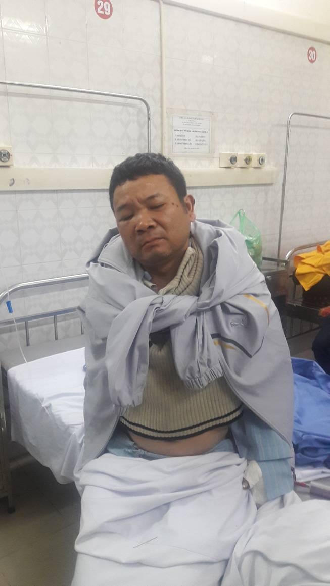 Lái xe đầu kéo Dương Ngọc Tuấn tại Bệnh viện.