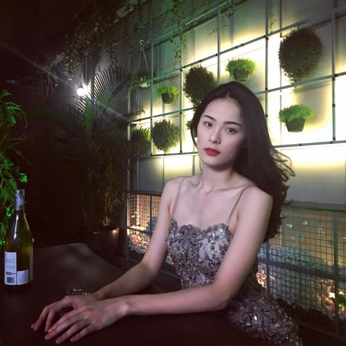 Làm bạn gái chồng cũ ca sĩ Hồ Ngọc Hà, dường như cô đã "lột xác" hoàn toàn...