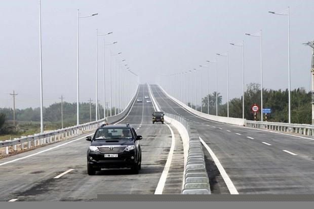 Đoạn Vành đai II đến Quốc lộ 51 đường cao tốc Thành phố Hồ Chí Minh-Long Thành-Dầu Giây. (Ảnh: Hoàng Hải/TTXVN)