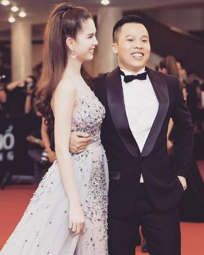 Ngọc Trinh và ông bầu Khắc Tiệp.