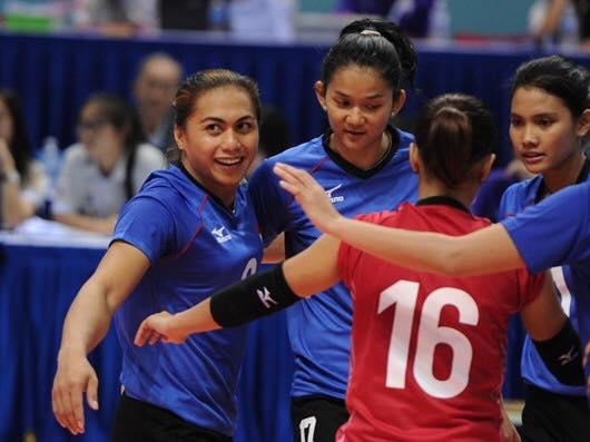 Tuyển thủ Maganang khá "nguy hiểm" trong các pha tấn công. Ảnh:Volleyball.vn