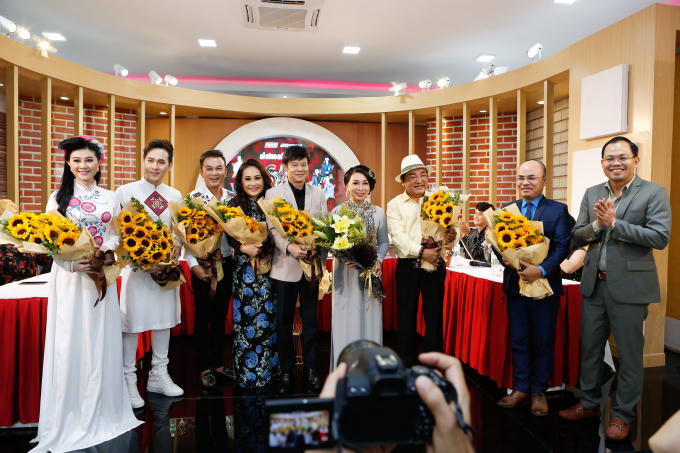 Hà Linh - con trai cố nghệ sĩ Thanh Nga trải lòng trong buổi họp báo Sao Nối Ngôi