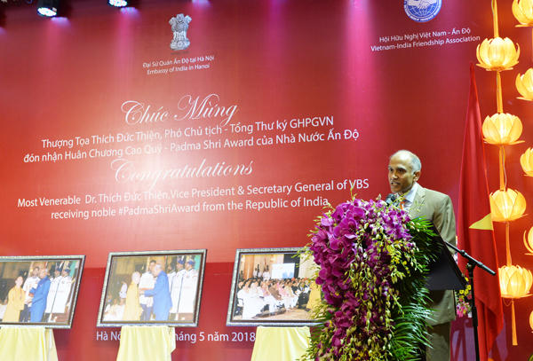 Ngài Parvathaneni Harish Đại sứ Đặc mệnh toàn quyền Cộng hòa Ấn Độ tại Việt Nam phát biểu tại buổi lễ.