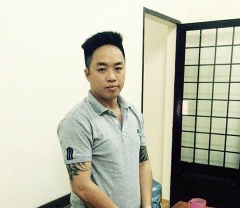 đối tượng Lê Trung Hiếu khi bị bắt.