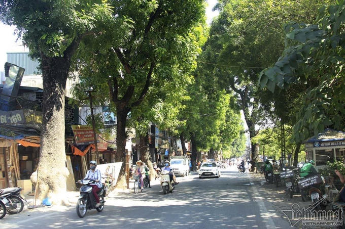 Các hộ dân nằm trong diện giải tỏa giải phóng mặt bằng được bố trí tái định cư tại KĐT Nam Trung Yên, khu tái định cư Trung Hòa - Nhân Chính, dự án nhà ở cho cán bộ Bộ Công an...