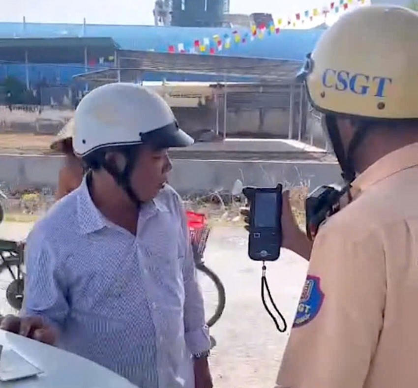 Vi phạm nồng độ cồn với 351 trường hợp bị xử phạt.