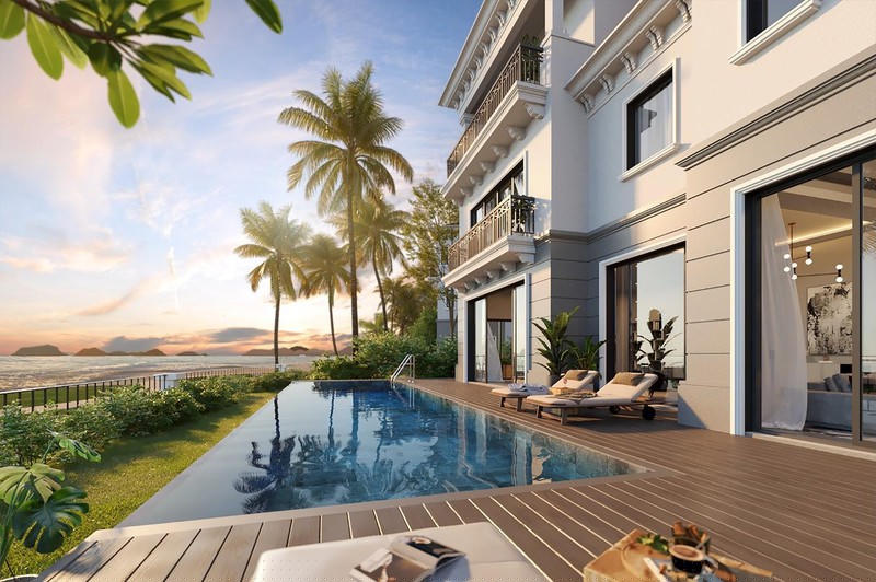 Bể bơi dành cho những phút thư giãn tại Grand Bay Halong Villas.