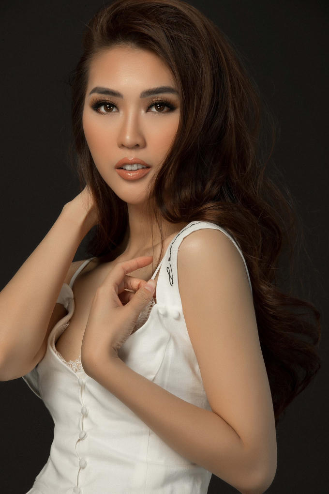 Tường Linh bày tỏ hi vọng chút công sức của mình sẽ giúp san sẻ những khó khăn với các mảnh đời bất hạnh, giúp mang lại nhiều niềm vui cho mọi người trong tương lai…