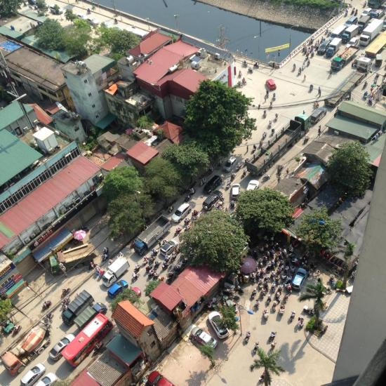 Đến khoảng gần 10h, tình trạng ách tắc đã chấm dứt, tình trạng giao thông tại khu vực trở lại bình thường.