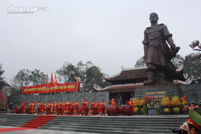 Hoạt động hướng tới kỷ niệm 230 năm chiến thắng Ngọc Hồi - Đống Đa. Ảnh: Lê Hải