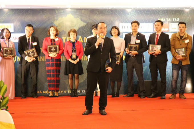 Ông Lê Anh Minh, Chủ tịch hội đồng quản trị Công ty CP đầu tư, tư vấn và huấn luyện AnewEdu chia sẻ về sự ra đời công trình nghiên cứu tâm đắc của ông và đồng nghiệp.