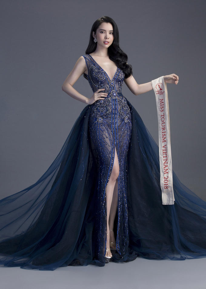 Huỳnh Vy sẵn s&agrave;ng cho chung kết Miss Tourism Queen Worldwide 2018