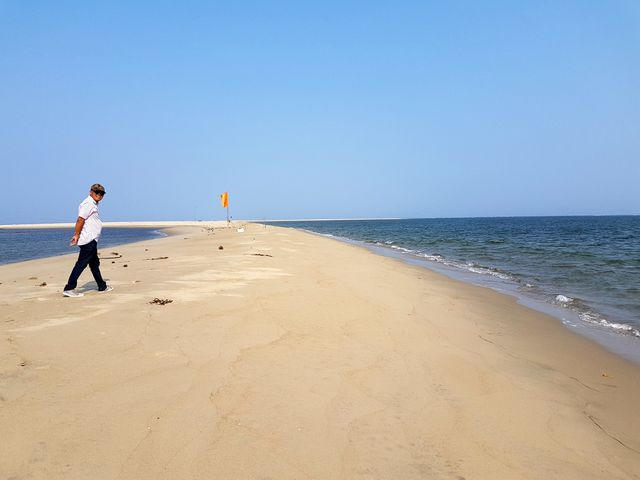 Đoạn cát bồi thêm kéo dài khoảng 200m kể từ ngày 5/4