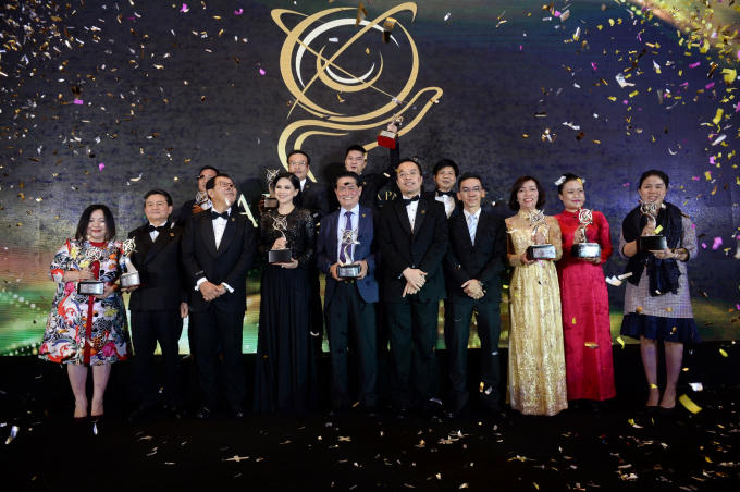 Danh hiệu “Doanh nhân châu Á” 2017 là sự khẳng định chính xác, khách quan uy tín về thành công của doanh nhân Đỗ Quang Hiển và sự phát triển của SHB.
