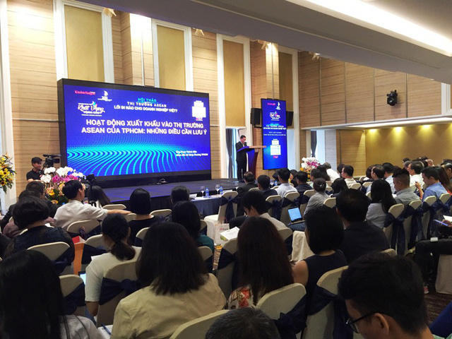 Theo các nhà quản lý kinh tế thì ASEAN đang là một thị trường đầy tiềm năng và màu mỡ nhưng cũng tiềm ẩn sự cạnh tranh khốc liệt. Ảnh: Đại Việt.