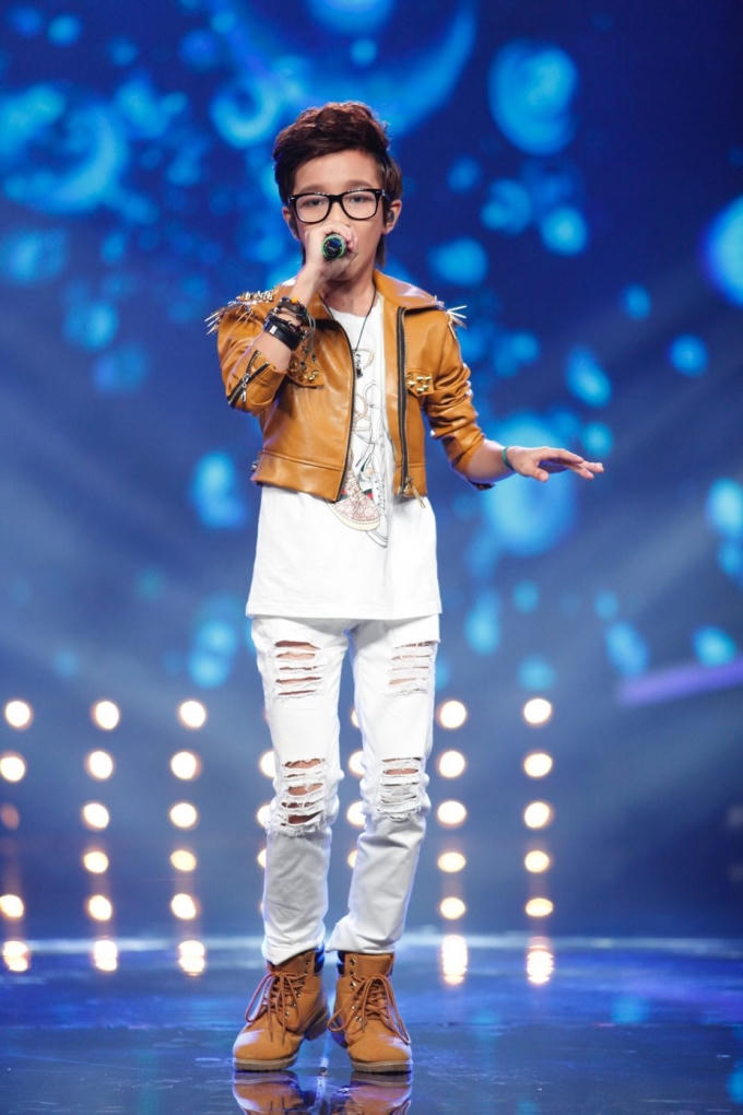 Vietnam Idol Kids: Hồ Văn Cường h&aacute;t cải lương khiến ban gi&aacute;m khảo