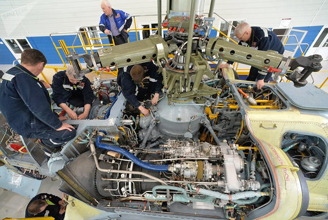 Với hệ thống cánh quạt đồng trục và sử dụng các động cơ VK-2500 với công suất 2.400 mã lực, Cá sấu Ka-52 có thể hoạt động tốt ở độ cao hơn 5.000 m.