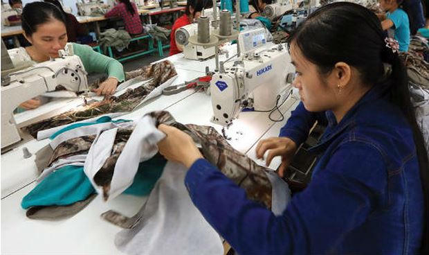 Quyền lợi của người lao động bị ảnh hưởng nghiêm trọng do DN chây ì đóng BHXH.