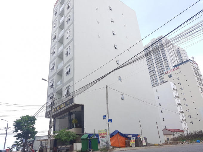 Khách sạn nơi xảy ra vụ việc.
