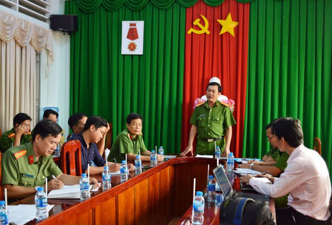 Công an TP Cà Mau họp báo thông tin vụ gần 100 người dương tính với ma túy tại quán Bar Gossip.
