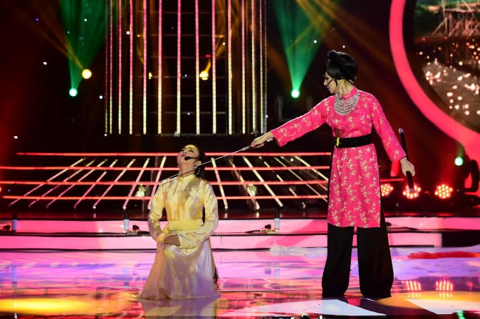 Tập 6 Gương mặt th&acirc;n quen: H&ograve;a Minzy tiếp tục gi&agrave;nh chiến thắng v&igrave; qu&aacute; giống Xu&acirc;n Lan