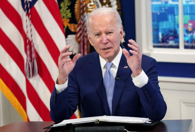 Tổng thống Hoa Kỳ Joe Biden đã ký luật  cấp 770 tỷ đô la cho hoạt động quốc phòng năm 2022.