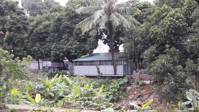 H&agrave;ng loạt c&ocirc;ng tr&igrave;nh lấn chiếm s&ocirc;ng Đ&agrave;o m&agrave; kh&ocirc;ng bị ch&iacute;nh quyền địa phương xử l&yacute; g&acirc;y bức x&uacute;c trong quần ch&uacute;ng nh&acirc;n d&acirc;n.