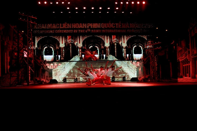 Dàn sao 'đổ bộ' thảm đỏ của Liên hoan phim quốc tế Hà Nội