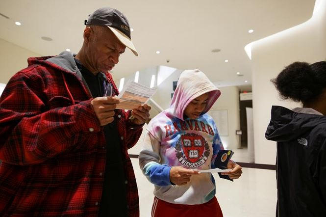 Năm nay, toàn bộ 435 ghế Hạ viện và 35/100 ghế ở Thượng viện Mỹ sẽ được bầu lại. Ngoài ra, người dân tại 36 bang của Mỹ cũng sẽ bỏ phiếu bầu Thống đốc. Ảnh: Reuters