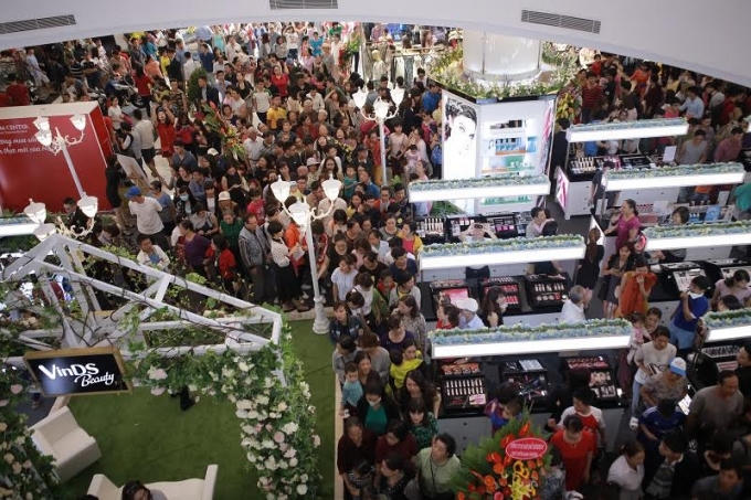 Vincom Center Phạm Ngọc Thạch đã đáp ứng nhu cầu tiêu dùng đa dạng của người dân.