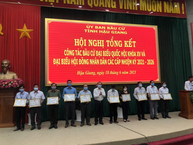 Khen thuong ca nhan