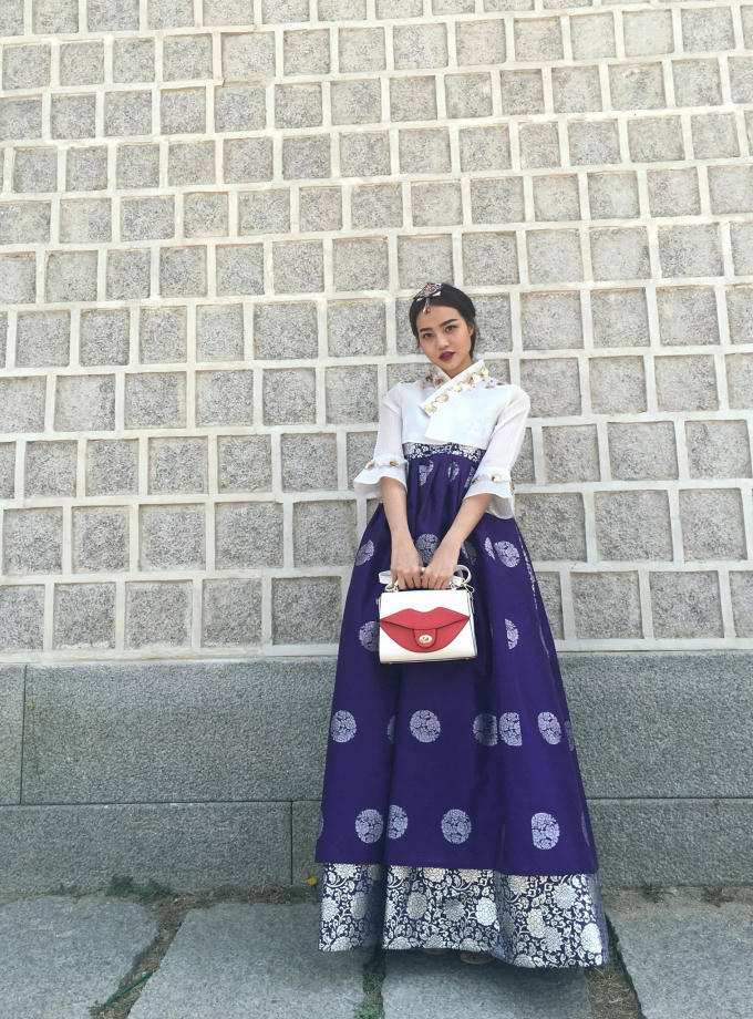 Kiều Ng&acirc;n h&oacute;a n&agrave;ng Dae Jang Geum khi diện Hanbok H&agrave;n Quốc