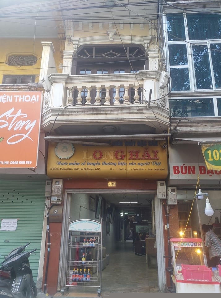 Trụ sở Công ty TNHH Chế biến thuỷ đặc sản Long Hải tại 104 Trương Định, Hai Bà Trưng, Hà Nội.