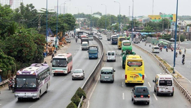 Dư luận cho rằng không cần tách ra làm 2 luật về giao thông đường bộ, cứ tuân thủ chặt chẽ, nghiêm túc Luật GTĐB hiện tại là ổn (ảnh chỉ mang tính minh họa).