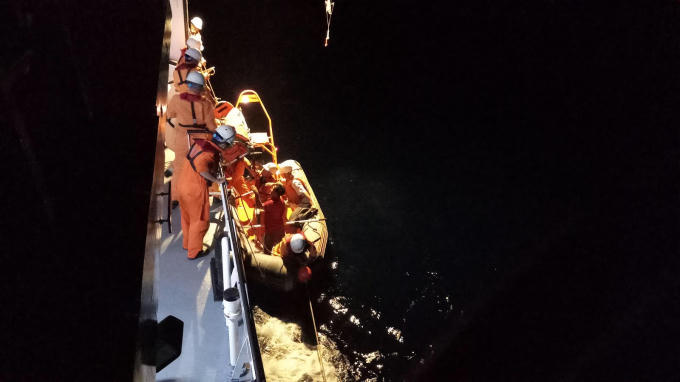 Vị trí tàu ở tọa độ17007’N – 110057’E, thuộc vùng biển quần đảo Hoàng Sa - cách đảo Đá Bắc khoảng 28 hải lý về hướng Tây.