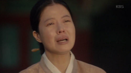 Mây họa ánh trăng tập 11: Kim Yoo Jung khóc nức nở khi tái ngộ mẹ ruột