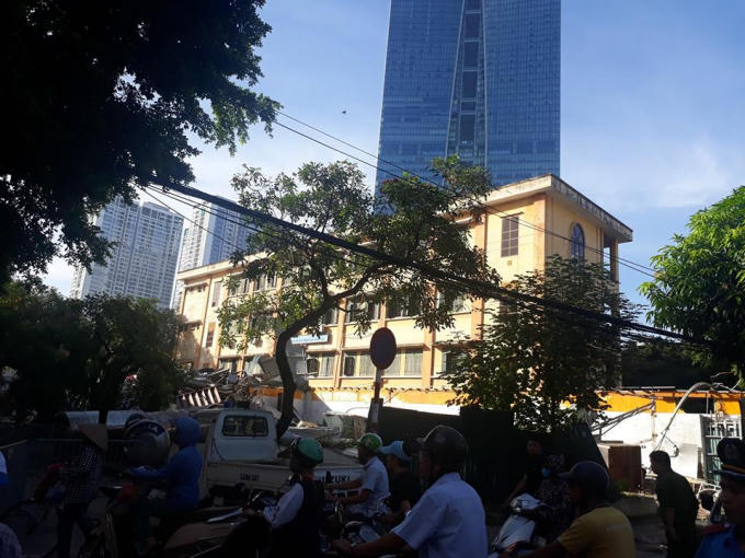 Hạn chế các phương tiện giao thông.