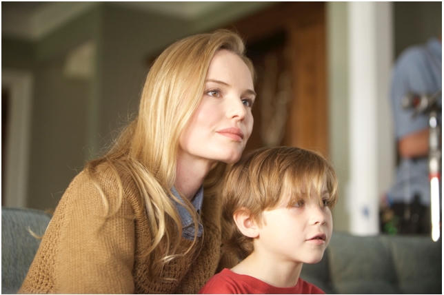 Ác Mộng có sự tham gia của Kate Bosworth, Thomas Jane, Annabeth Gish, Jacob Tremblay,…
