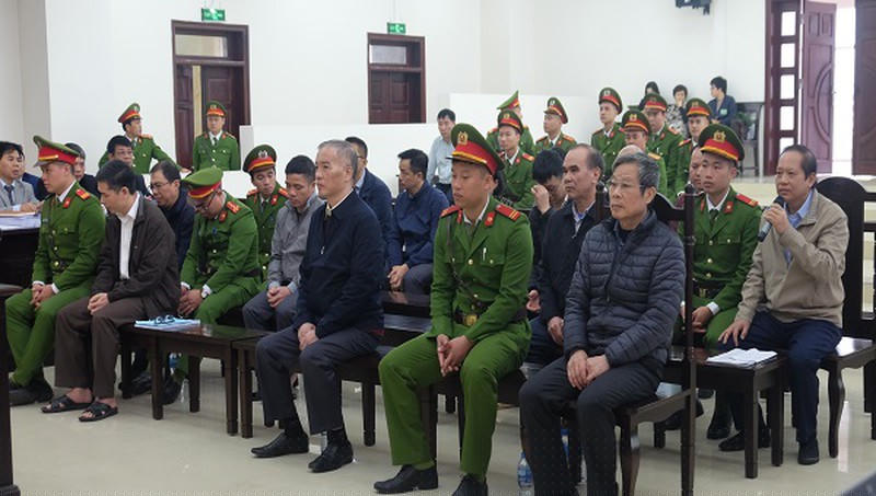 Các bị cáo trong phiên xét xử