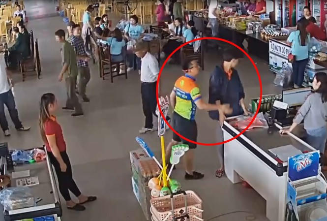 danh_nhan_vien_1_otnr