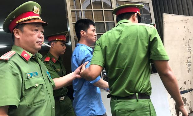 Gã đàn ông giết 'vợ hờ' dã man vì coi như... 'quái vật'