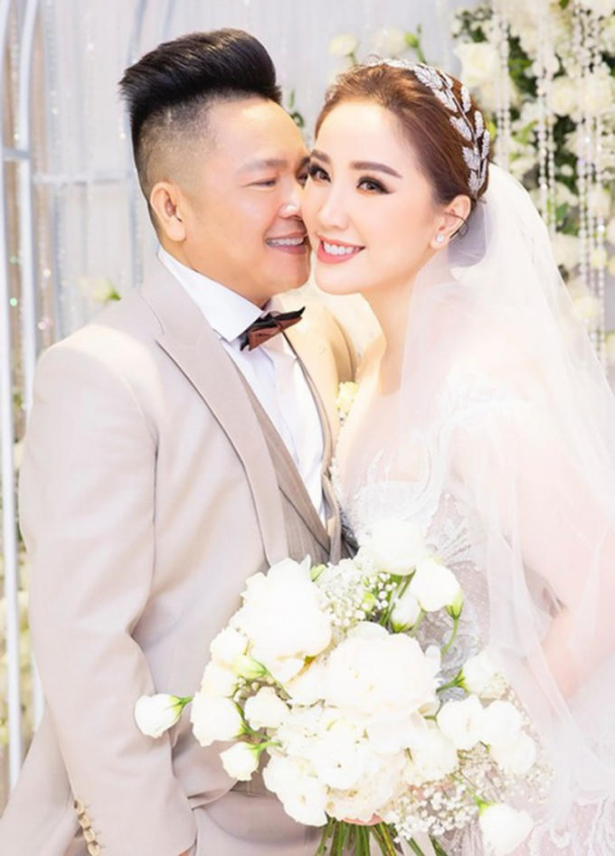 Sau khi lấy chồng đại gia, Bảo Thy có cuộc sống khá bình yên, sống đúng giờ giấc khoa học và không chạy show tất bật như trước nữa.